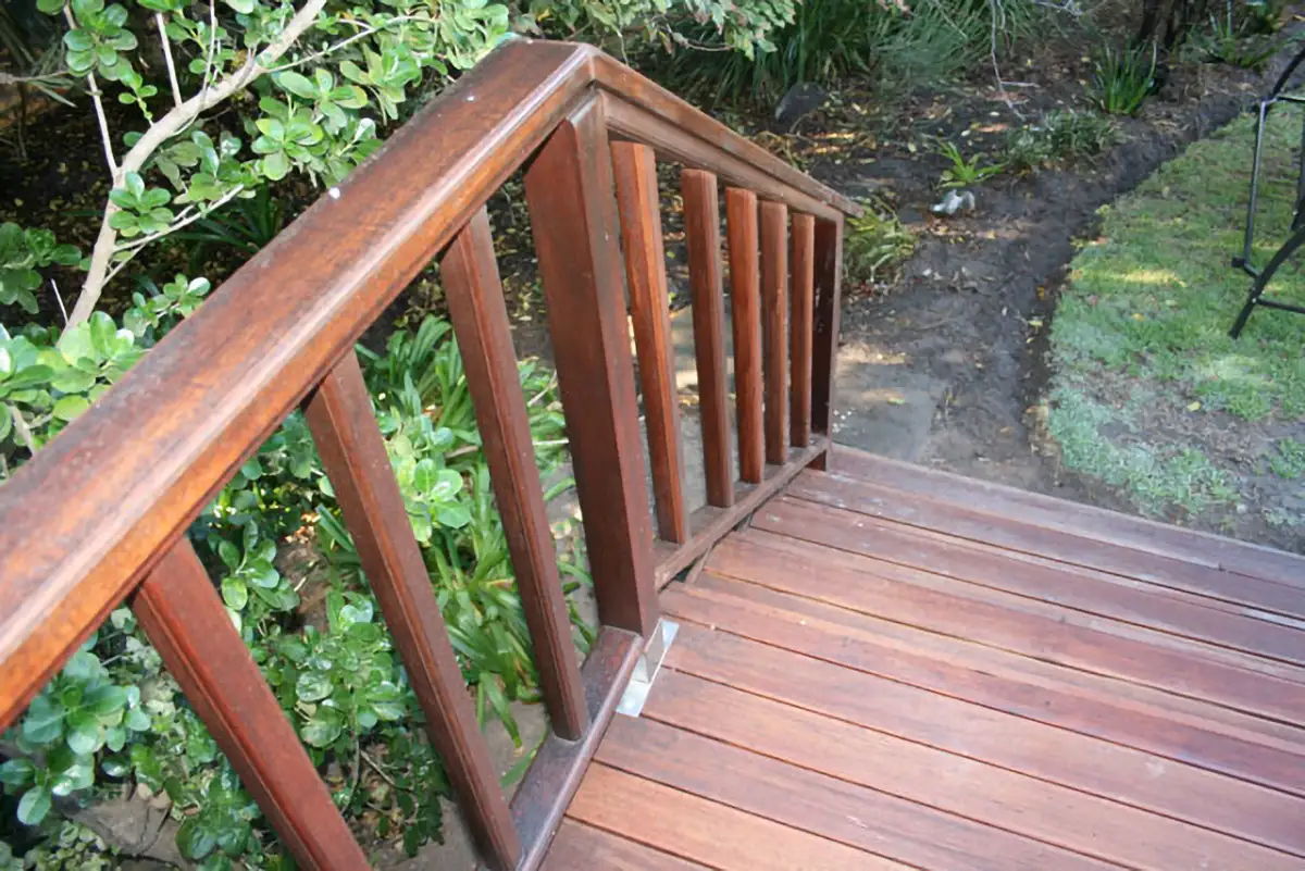 Timber bridge balustrade and handrail